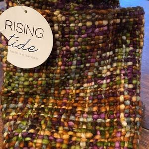 NWT Rising Tide ECO Fair Trade Ethically Sourced Infinity Scarf
